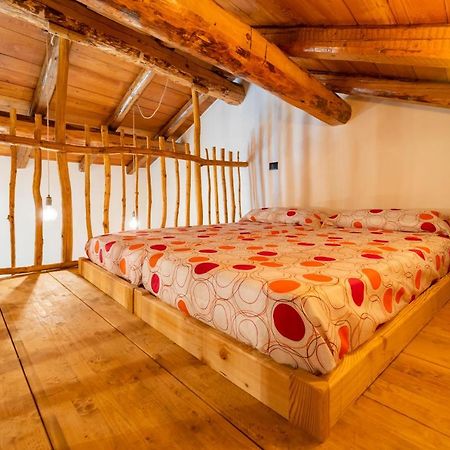 Country House Le Gaie Allegre 빌라산코스탄조 외부 사진